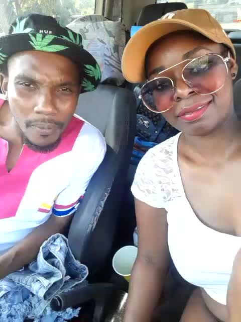 Outdoor, driving - vidéo du modèle de showcams Ladyluck0