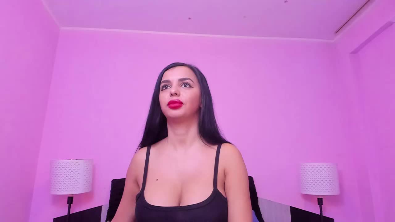 fingering my pussy - juliahayessxx主播的视频