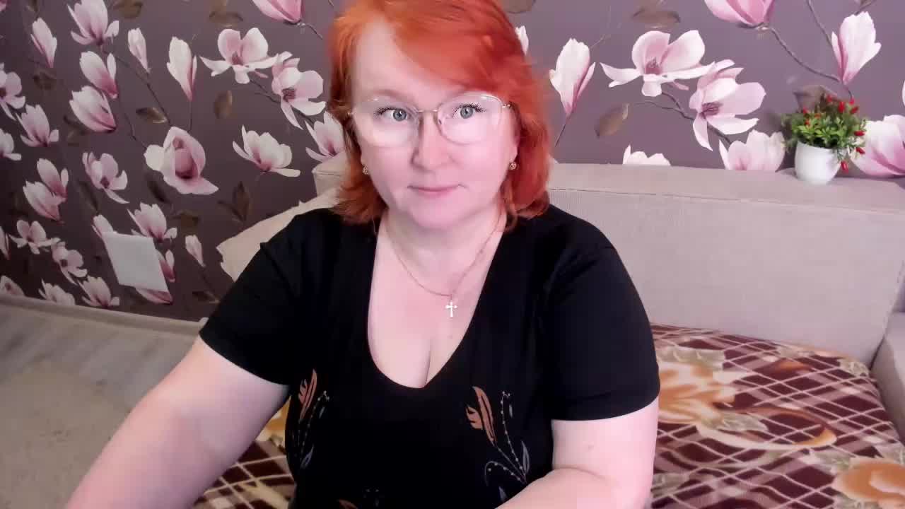 14 Sep Private Show - video by leiamillersonn cam model