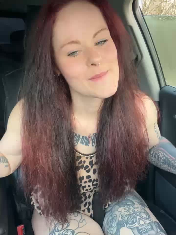 Smoking play - ক্যাম মডেল Your_dirty_dream-এর ভিডিও