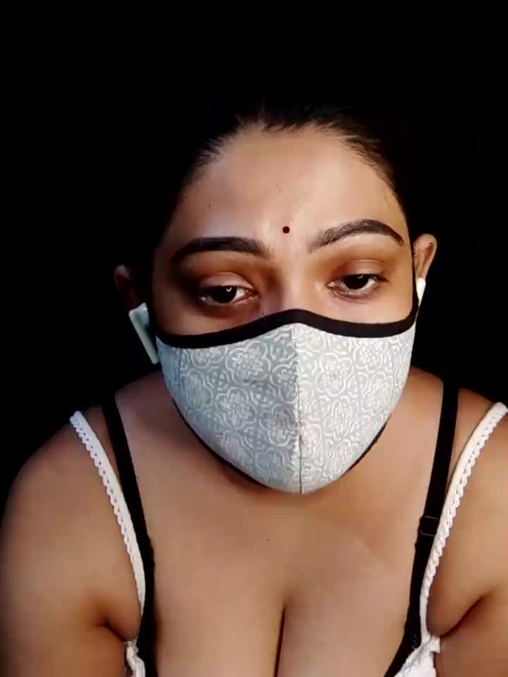 Fuck me aaahh - video by indianpallavi cam model