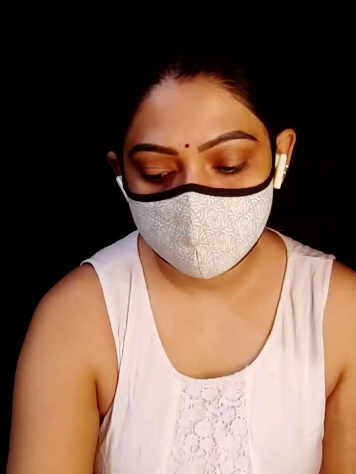 Private Nude Show - video by indianpallavi cam model