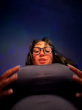 [31 Oct 18:58] Public Show - video by ItsmeDannax cam model