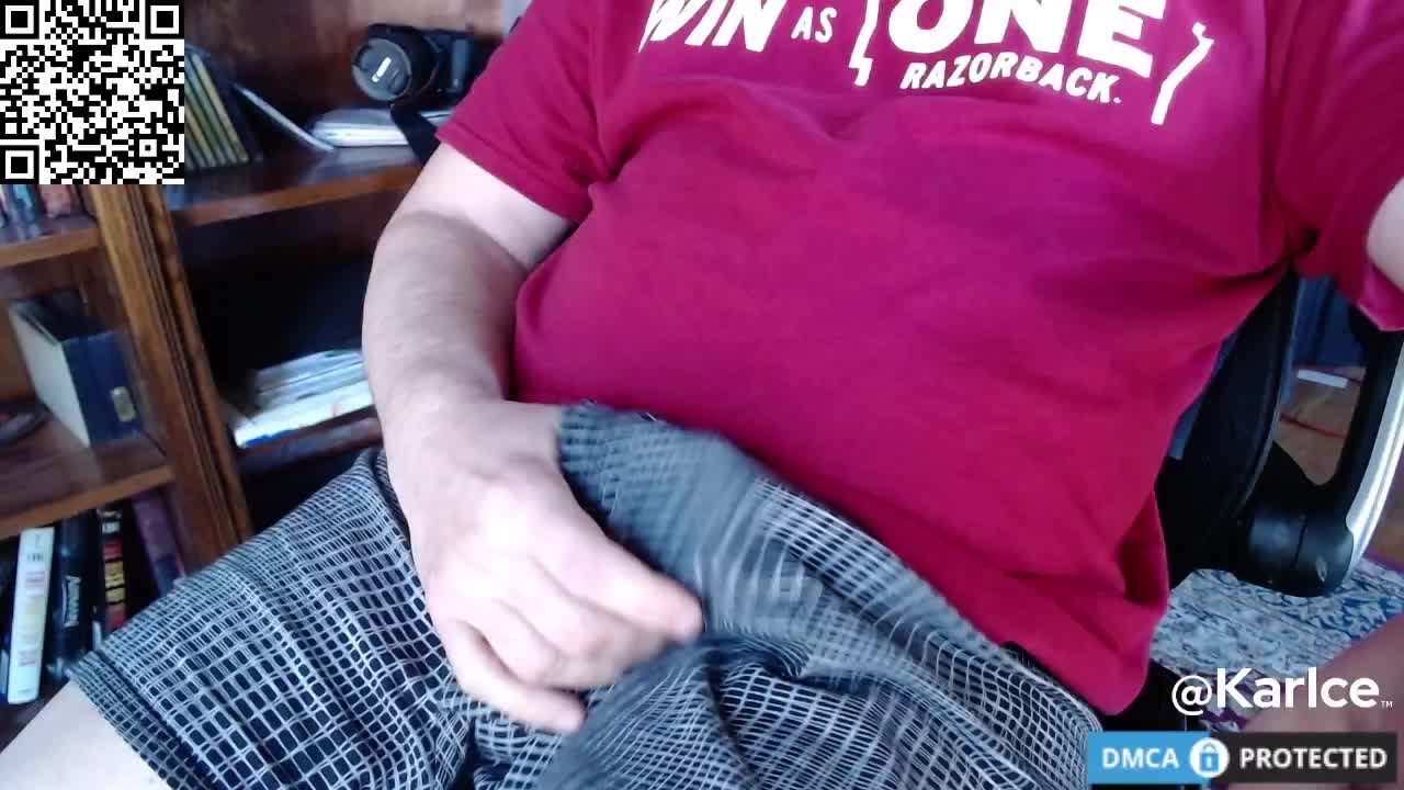 [10 Feb 15:26] Private Show - clip cu karlce model videochat