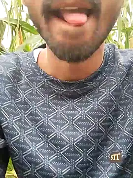 [27 Apr 06:38] Private Show - video av ThethunderPo cam-modell