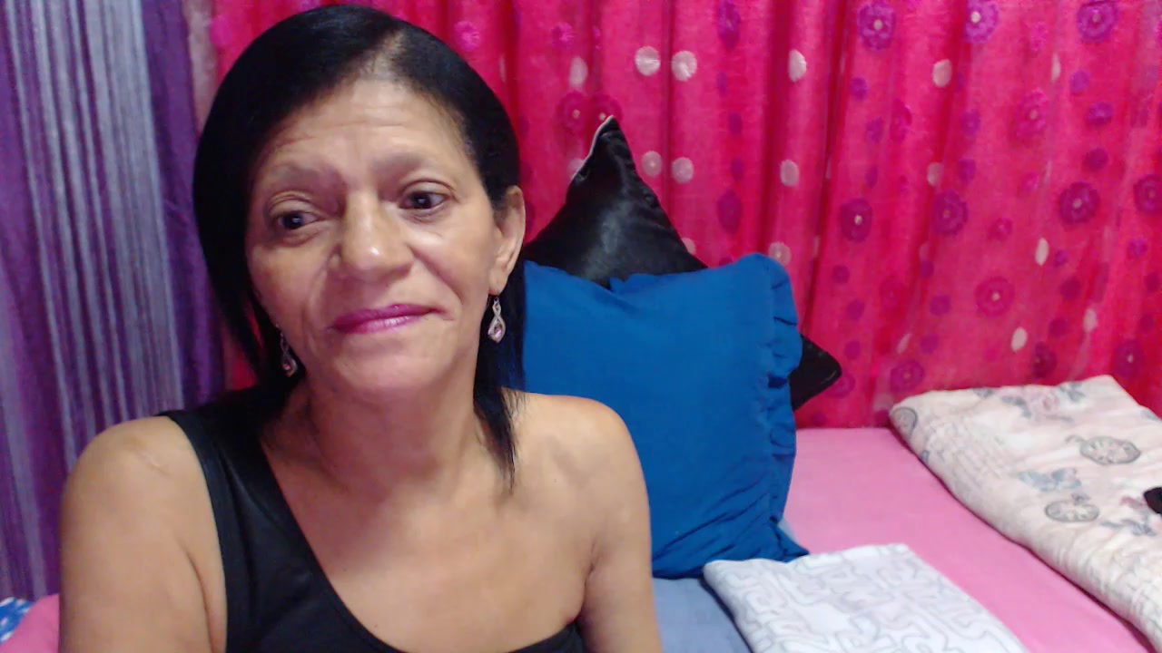 [6 Sep 22:52] Private Show - vídeo de la modelo de cam SLUTTYROXY