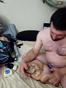 [15 Dec 14:37]  one of my private shows i did awhile ago. - video by UncutHammer69 cam model