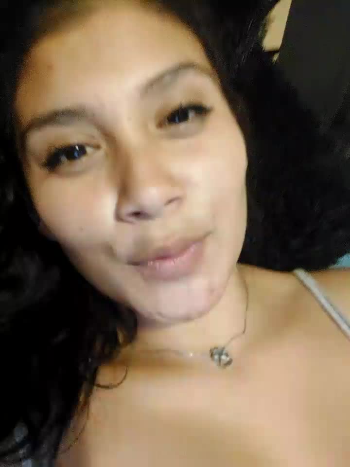 Orgasmo - video by kinky_mila@xh cam model