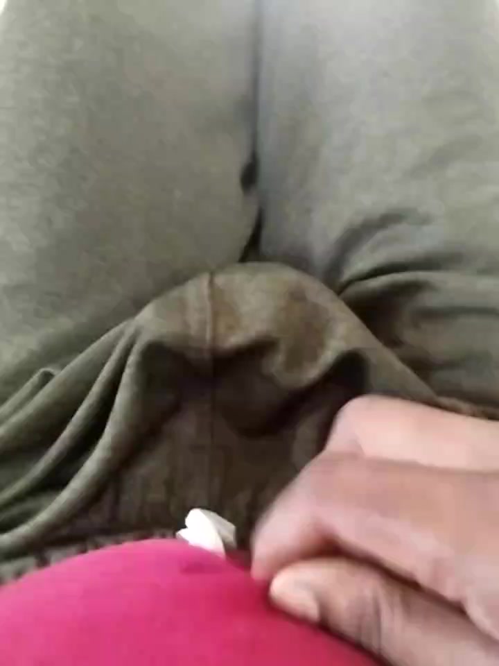 [25 Apr 09:35] Private Show - Vídeo de bigh96dik, modelo de vídeos