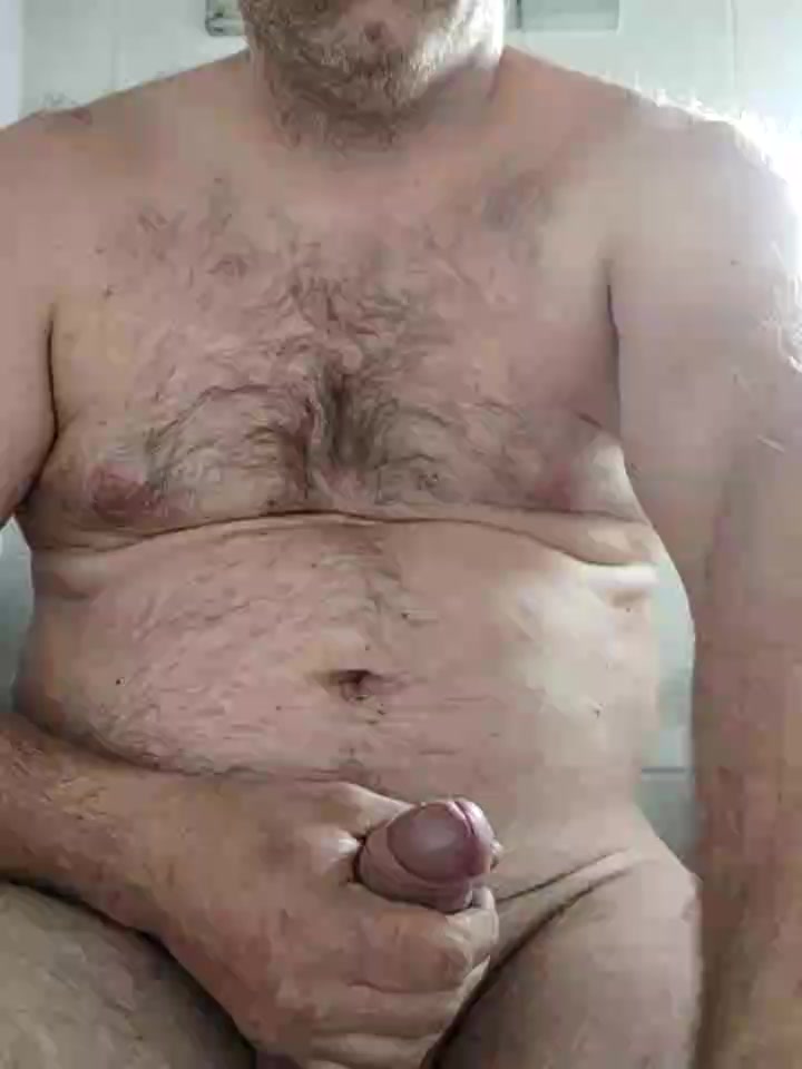 [17 Jun 14:51] Private Show – video modela na kameri IronedTitan