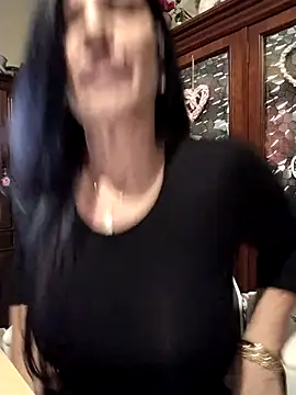 Finguering masturbation - video by Melmamalhuda@xh cam model