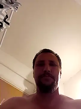 [21 Jul 20:05] Public Show - video van Miki20677 cam-model