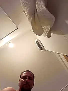 [8 Sep 19:07] Public Show - video van Miki20677 cam-model