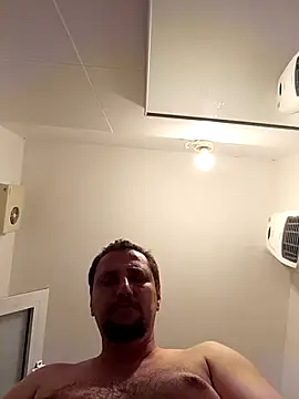 [28 Sep 20:21] Public Show - video van Miki20677 cam-model