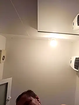 [7 Oct 21:39] Public Show - video van Miki20677 cam-model