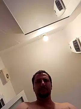 [15 Oct 21:39] Public Show - video van Miki20677 cam-model