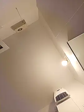 [4 Nov 20:18] Public Show – video modela na kameri Miki20677