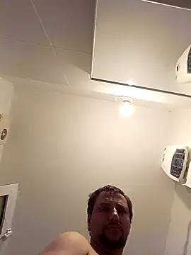 [12 Nov 19:02] Public Show – video modela na kameri Miki20677