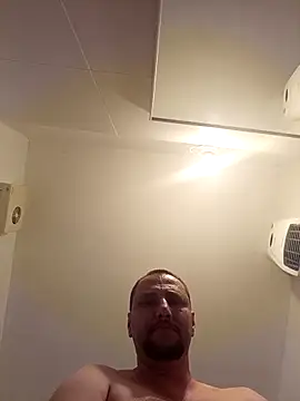 [22 Apr 21:29] Public Show - vídeo de Miki20677 modelo de câmara