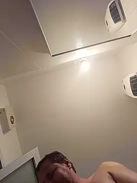 [4 Jul 22:27] Public Show - video của người mẫu cam Miki20677