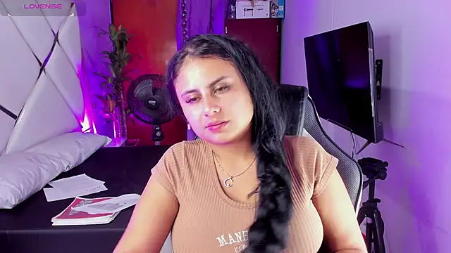 suck dildo and fuck pussy - video by AbbyTaylorr cam model