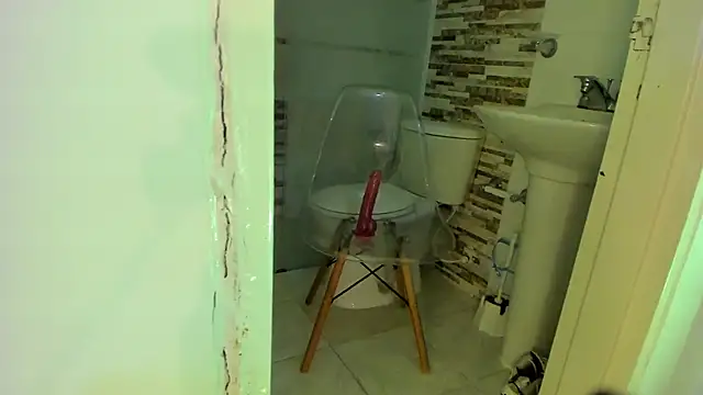 squirte my pussy - video by AbbyTaylorr cam model