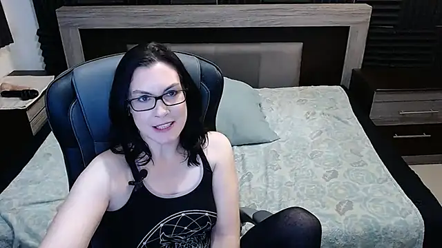 [4 Aug 14:19] Private Show - فيديو من DesreRose موديل الكام