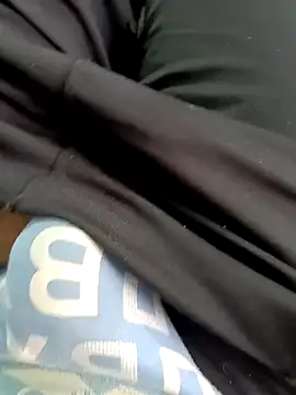 [17 Dec 16:32] Private Show－カメラキャストのRocky-badboy_cum4meの動画