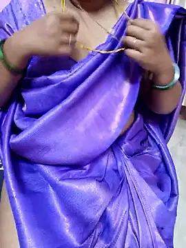 [28 Jul 13:40] Private Show - Vídeo de Mrs_Mr_Singh, modelo de vídeos