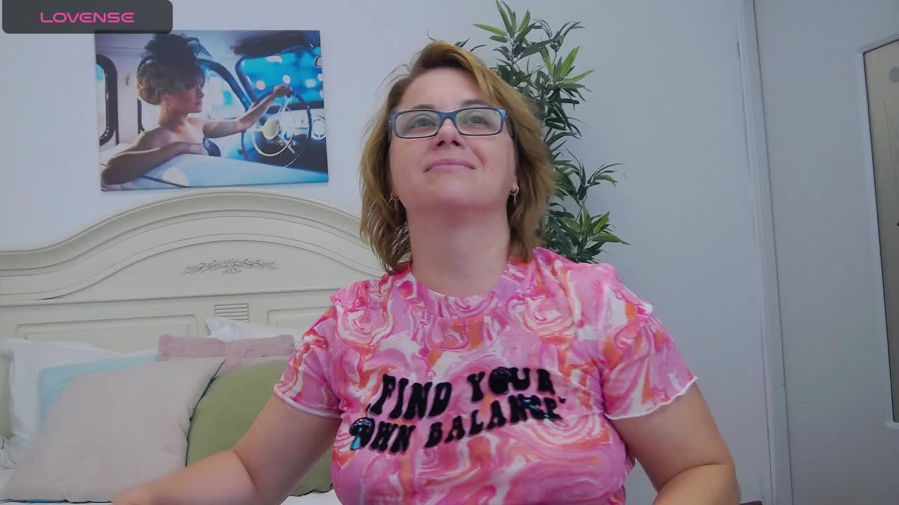 dance, get naked,play, cum- this is me
