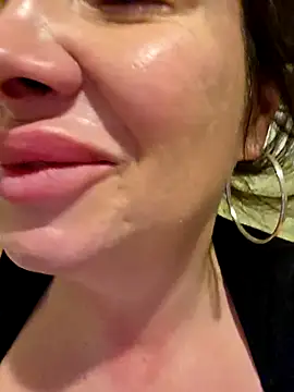 Squirt with Dildo in Ass - Video von Adivaaa Cam-Model