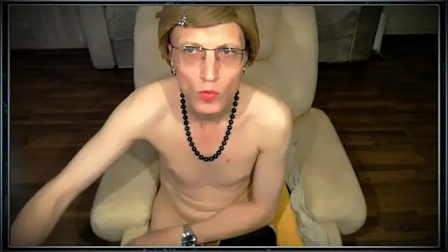 [10 Aug 08:19] Private Show - video by clementine cam model