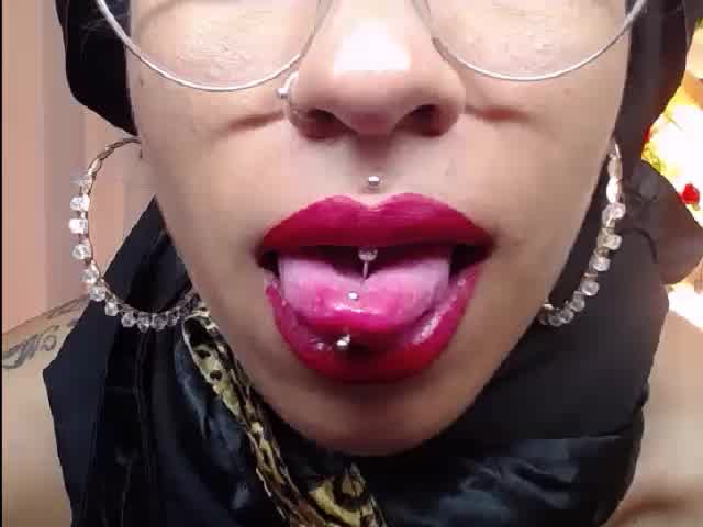 mmmm It is delicious Ass - video by LunaxxxxCandy cam model