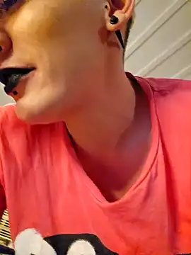 pregnant oil and pussy play private show - video by PinkTheHawk cam model