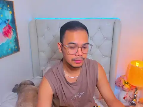 CUMMING using FleshLight - відео від вебкаммоделі AsianZero