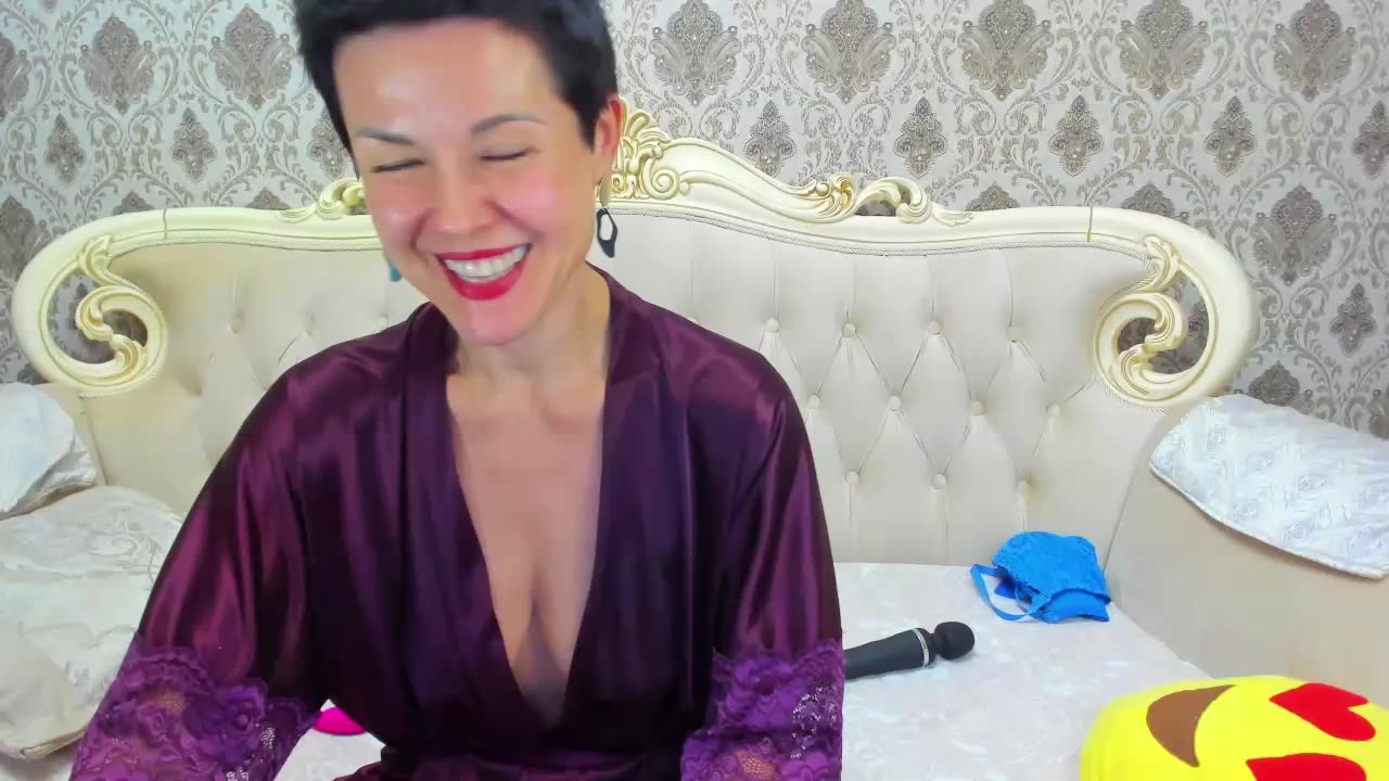 [15 Oct 12:58] Private Show - video của người mẫu cam JennAlison