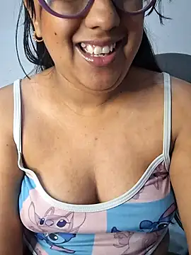 Big squirt - video by ZaidaWet cam model