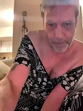 [23 Feb 23:52] Public Show - Smallpeniss69 adlı kamera modelinin videosu