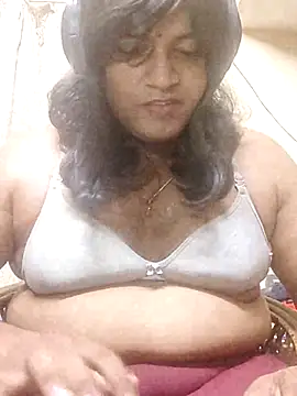 dildo fucking and enjoy with face - video di Boobie_Curvy_Nandana