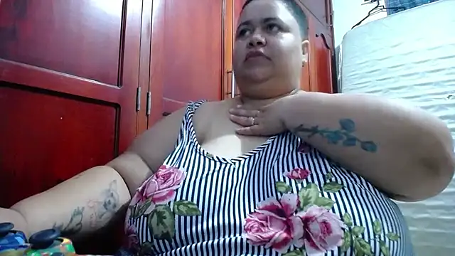 dildo show in my ass - video by hotlesby4uxxx cam model