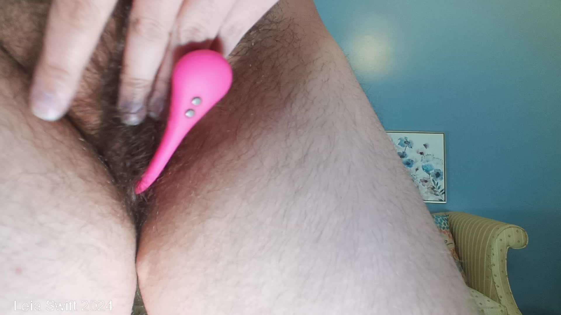 Crisp Clear NEW camera quality Rubbing Hairy Pussy Spread Open Pink