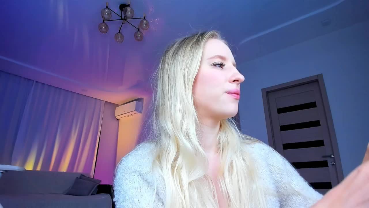 cozzy impregnation breeding fantasy in nice cozzy sweater so natural so pure – video od webkamerové modelky Jane_Klein