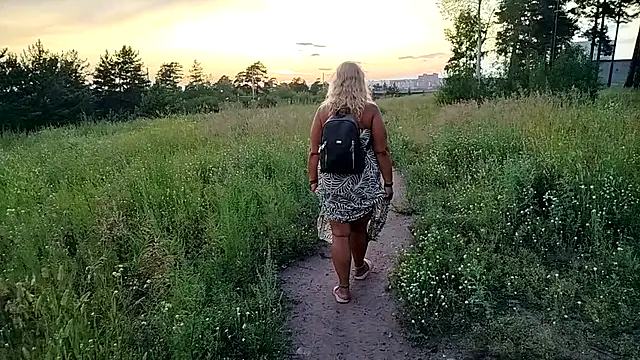 [18 Jul 21:34] Public Show - Video von Siberia-Taiga Cam-Model