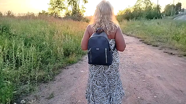 [18 Jul 21:20] Public Show - video van Siberia-Taiga cam-model