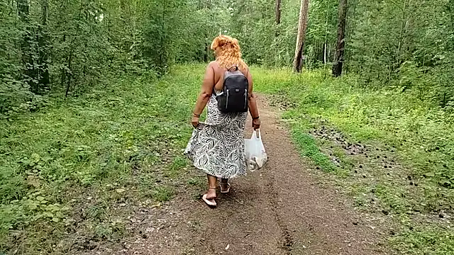 [2 Aug 16:32] Public Show - video van Siberia-Taiga cam-model