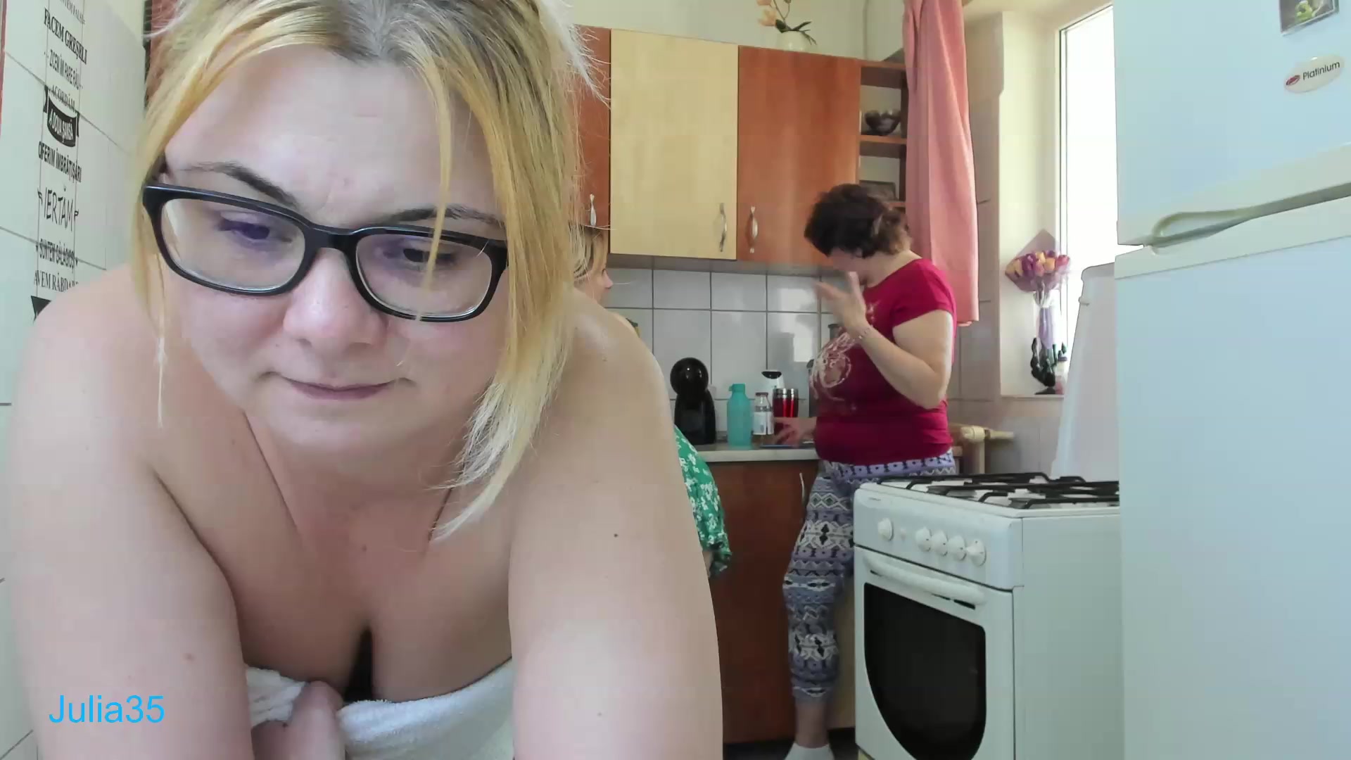 [17 Feb 09:36] Private Show - Julia35 adlı kamera modelinin videosu