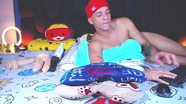 Fucking my ass with my fist, and my ass very open close to the camera. you can't miss it