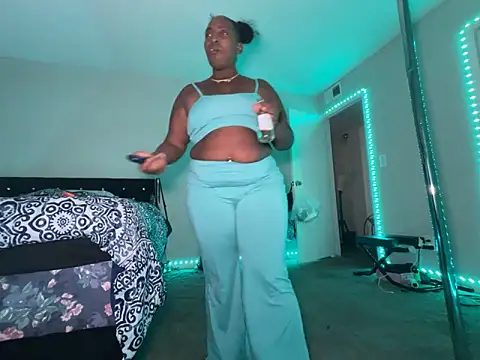 💦💦💦 - video oleh model kamera ChocolateTingz