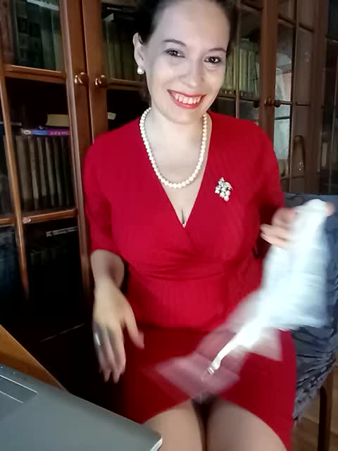 [16 Jul 18:01] Private Show - RedGerda 캠 모델의 동영상