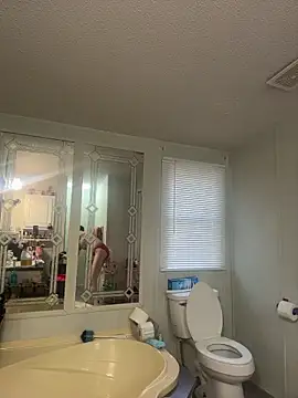 [3 Dec 15:23] Private Show - відео від вебкаммоделі lolabunny9